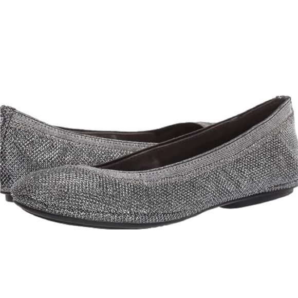 Yuu Ballet flats slip on shimmery silver platinum size 6.5 casual shoes - Picture 11 of 11